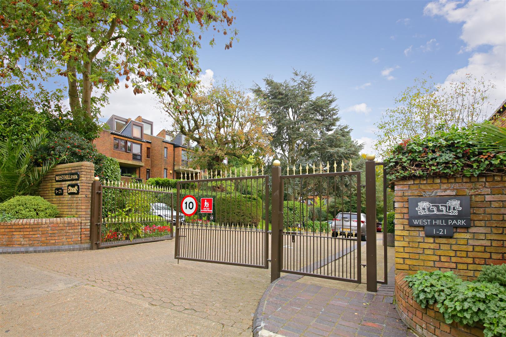 West Hill Park, Highgate, London N6 Day Morris